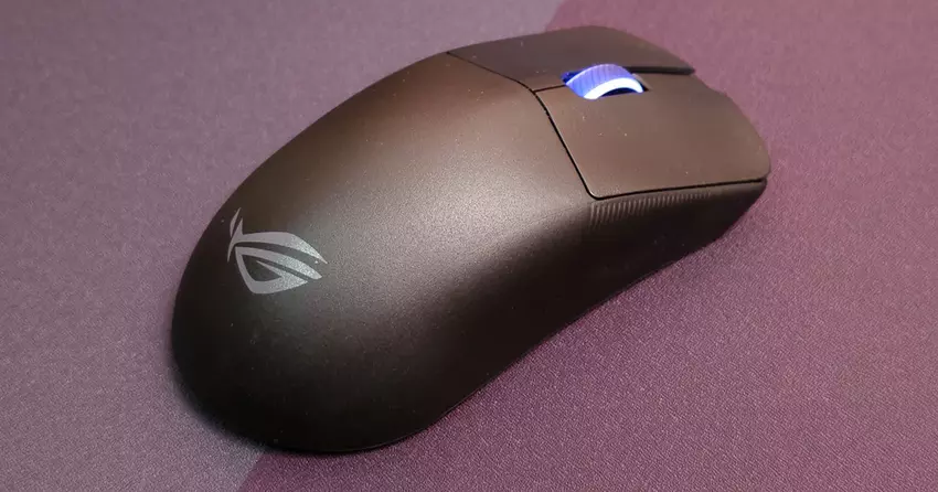 Recenzja myszy do gier ASUS ROG Harpe Ace Aim Lab Edition: maksymalna dokładność i szybkość przy minimalnej wadze
