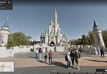 Google Street View szli na Disneylandzie