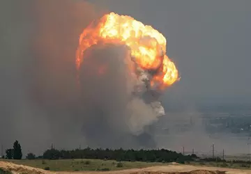 22 000 ton amunicji staje w ...