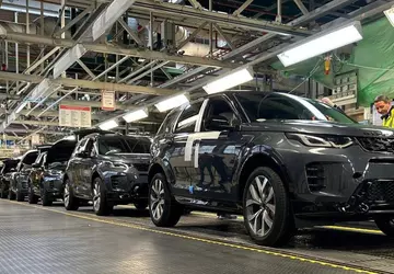 Hacking JLR: brytyjski rząd dołączył do ...