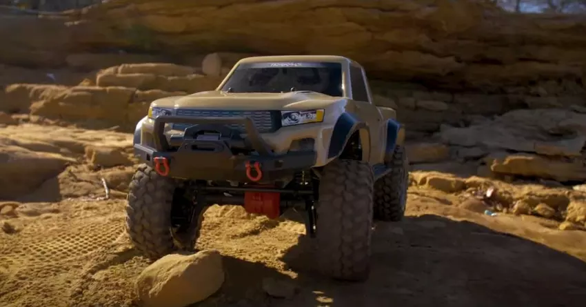 1:10 Traxxas TRX4 Sport Brushed najlepszy crawler rockowy RC