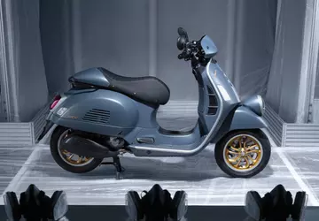Vespa Officina 8 przypomniał o wczesnych ...
