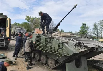Siły Zbrojne Ukrainy zdobyły rosyjski BMP-2 ...
