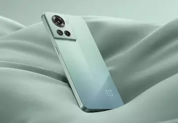 Wyświetlacz AMOLED 120Hz, procesor Snapdragon 8+ ...