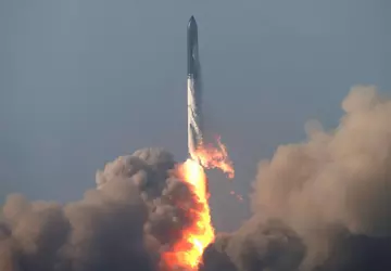 SpaceX naprawiło 57 usterek i przygotowało ...
