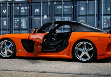 Mazda RX-7 z filmu „Szybcy i ...