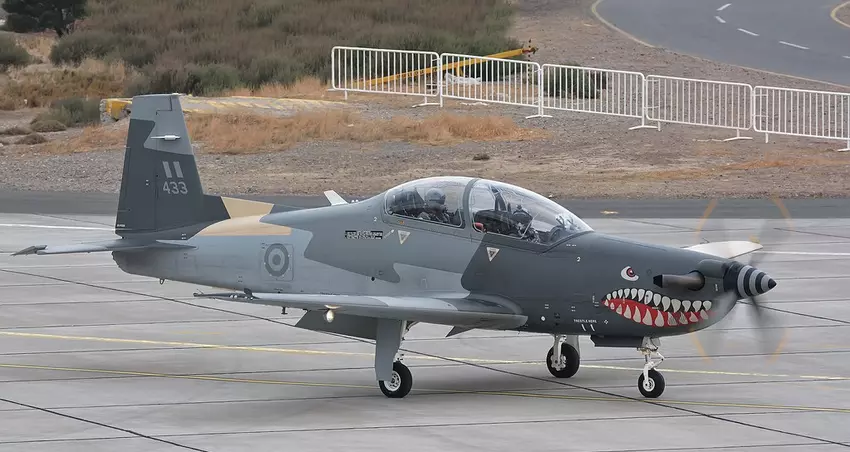 Drony KRLD naruszają terytorium Korei Południowej - samolot uderzeniowy KA-21 leci, aby przechwycić, ale rozbija się.