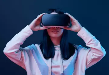 Apple dodaje parę patentów na gogle ...