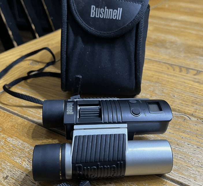 Lornetka Bushnell Imageview 10x25 z aparatem cyfrowym