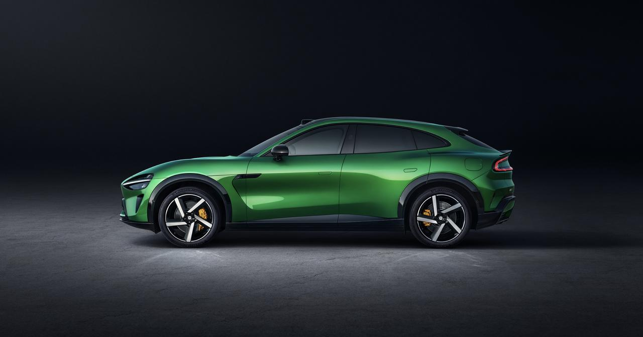 Design przedniej części YU7 Design przedniej części YU7