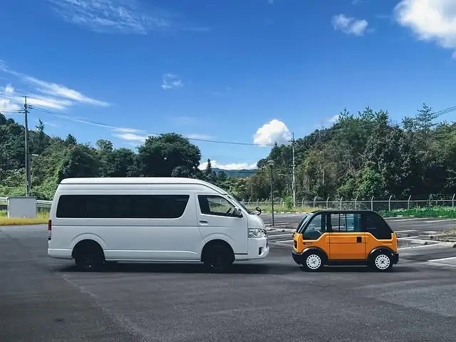 Samochód elektryczny mibot mini EV