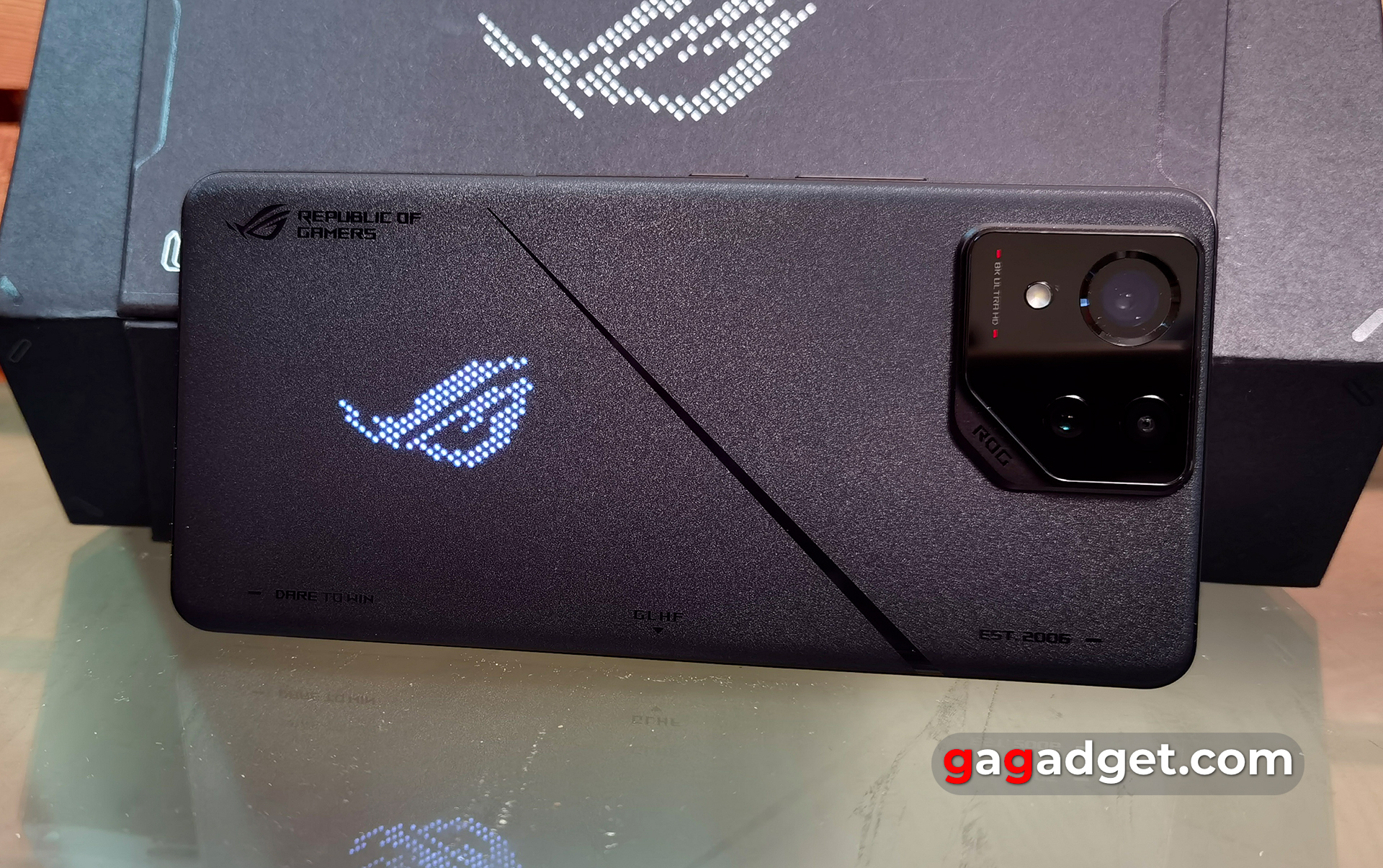 Recenzja telefonu ASUS ROG Phone 8 Pro Recenzja telefonu ASUS ROG Phone 8 Pro