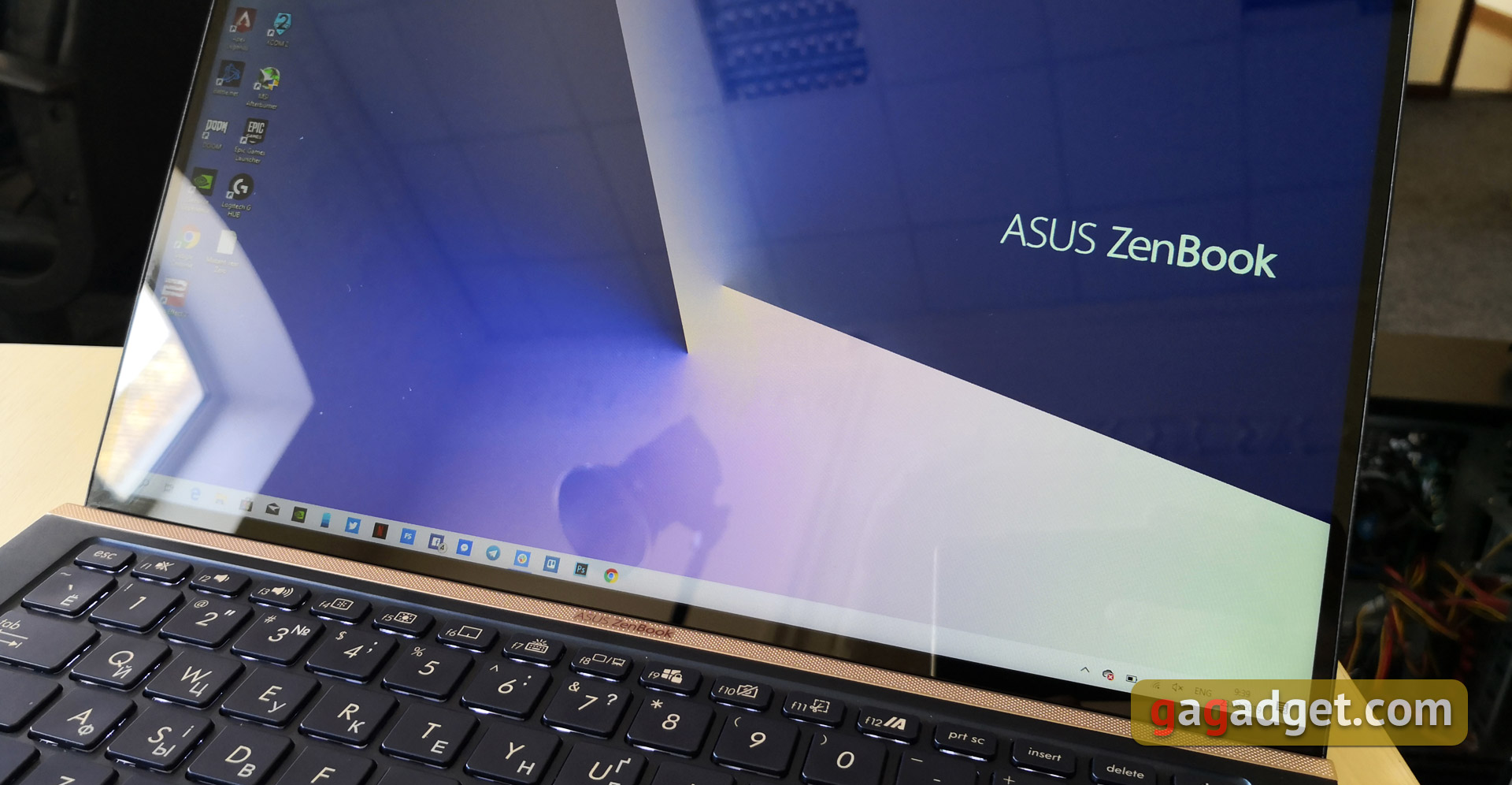Recenzja ASUS ZenBook 14 UX434FN: ultraprzenośny laptop z ekranem dotykowym zamiast touchpada-20 Recenzja ASUS ZenBook 14 UX434FN: ultraprzenośny laptop z ekranem dotykowym zamiast touchpada-20