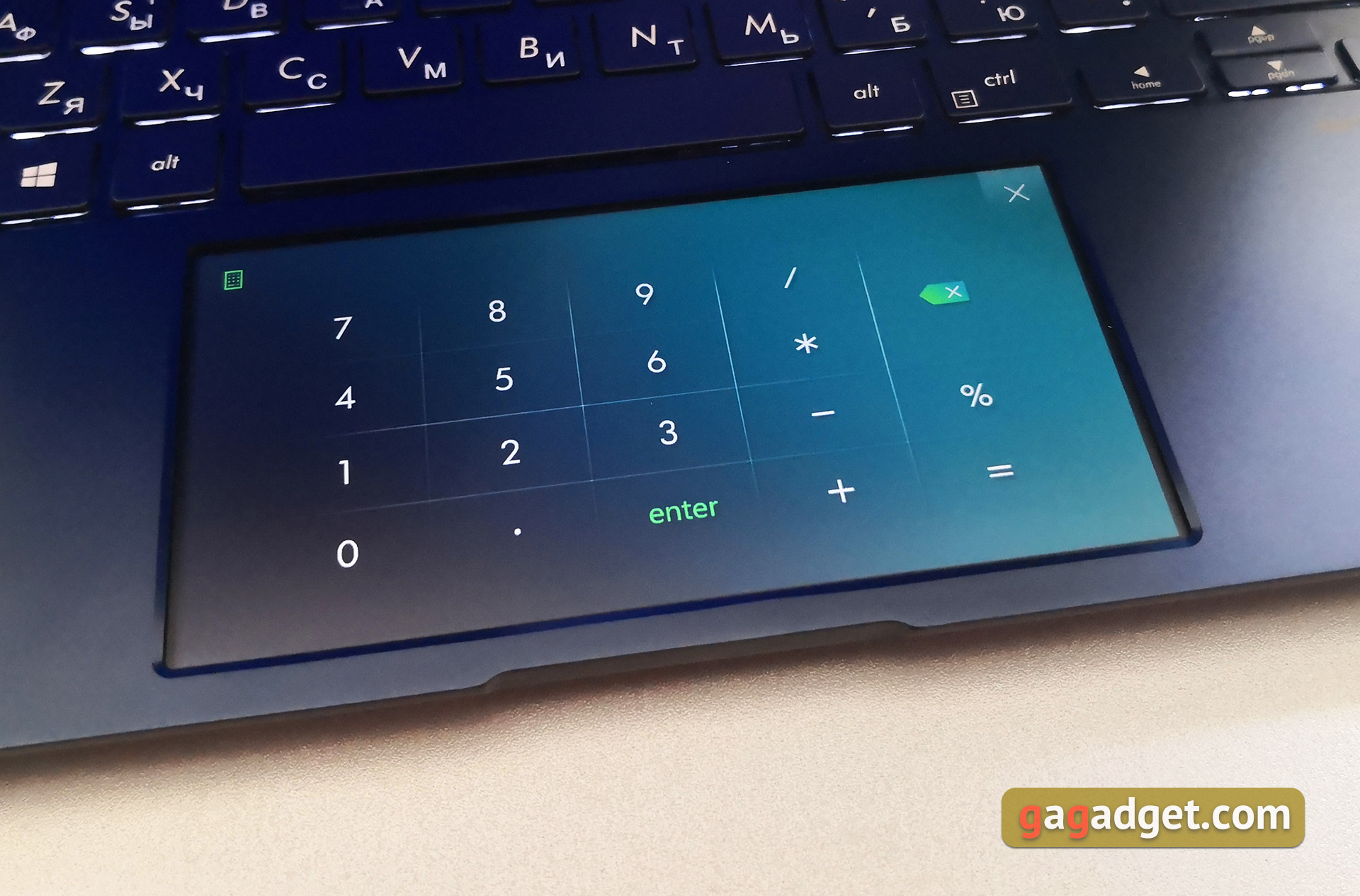 Recenzja ASUS ZenBook 14 UX434FN: ultraprzenośny laptop z ekranem dotykowym zamiast touchpada-32 Recenzja ASUS ZenBook 14 UX434FN: ultraprzenośny laptop z ekranem dotykowym zamiast touchpada-32