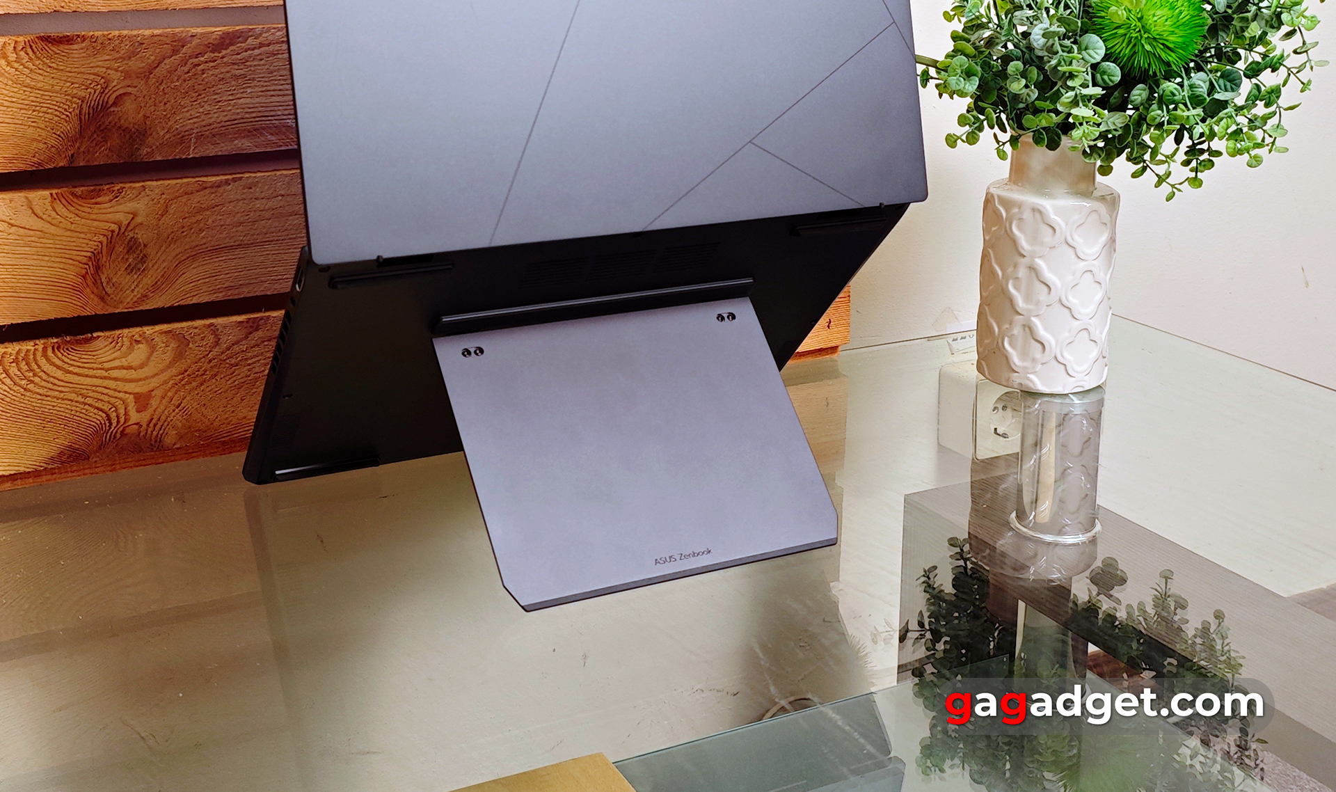 Recenzja ASUS Zenbook DUO (2024) UX8406 Recenzja ASUS Zenbook DUO (2024) UX8406