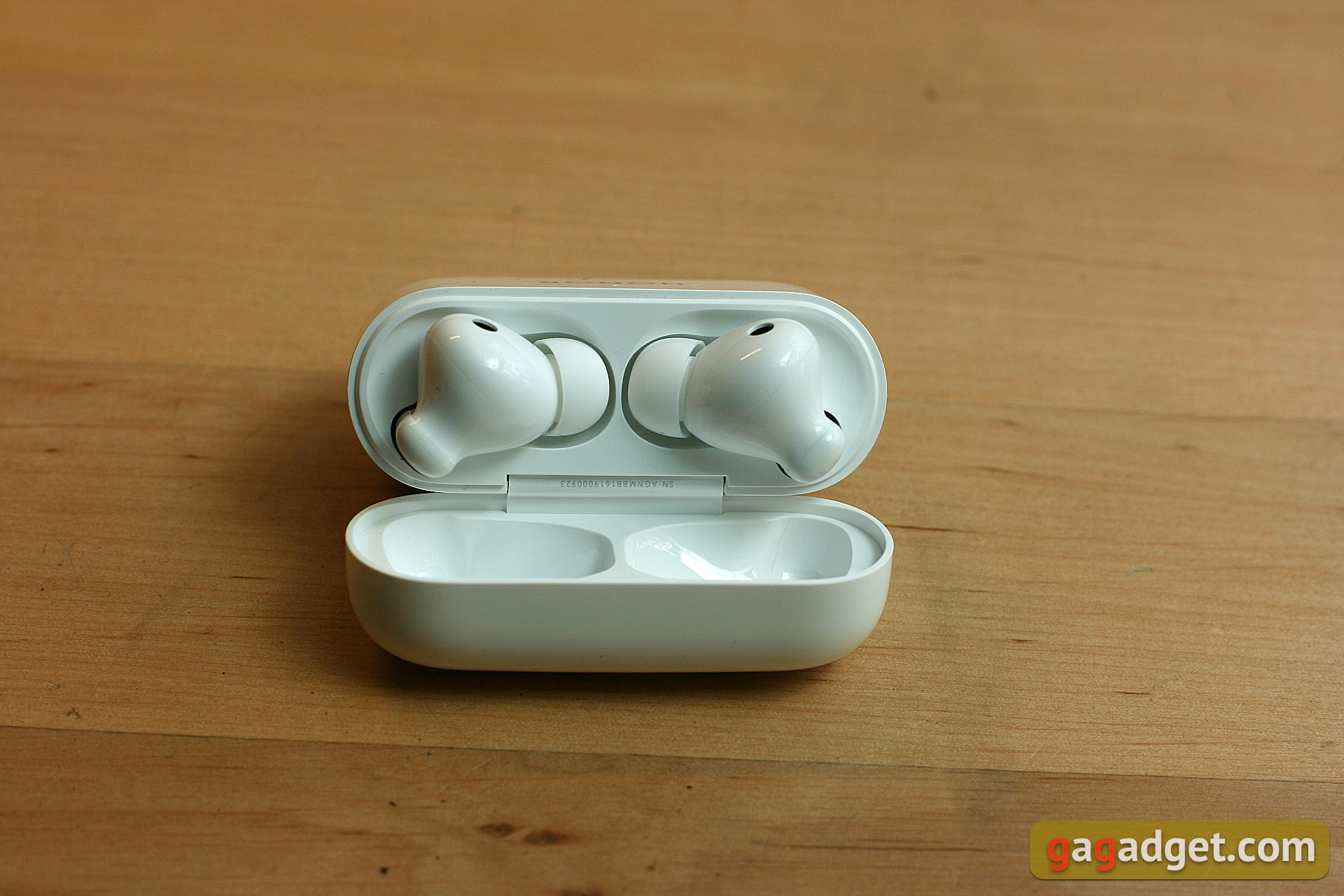 Recenzja TWS Honor Earbuds 2 Lite: Szumiący głośnik w dobrej cenie-21 Recenzja TWS Honor Earbuds 2 Lite: Szumiący głośnik w dobrej cenie-21