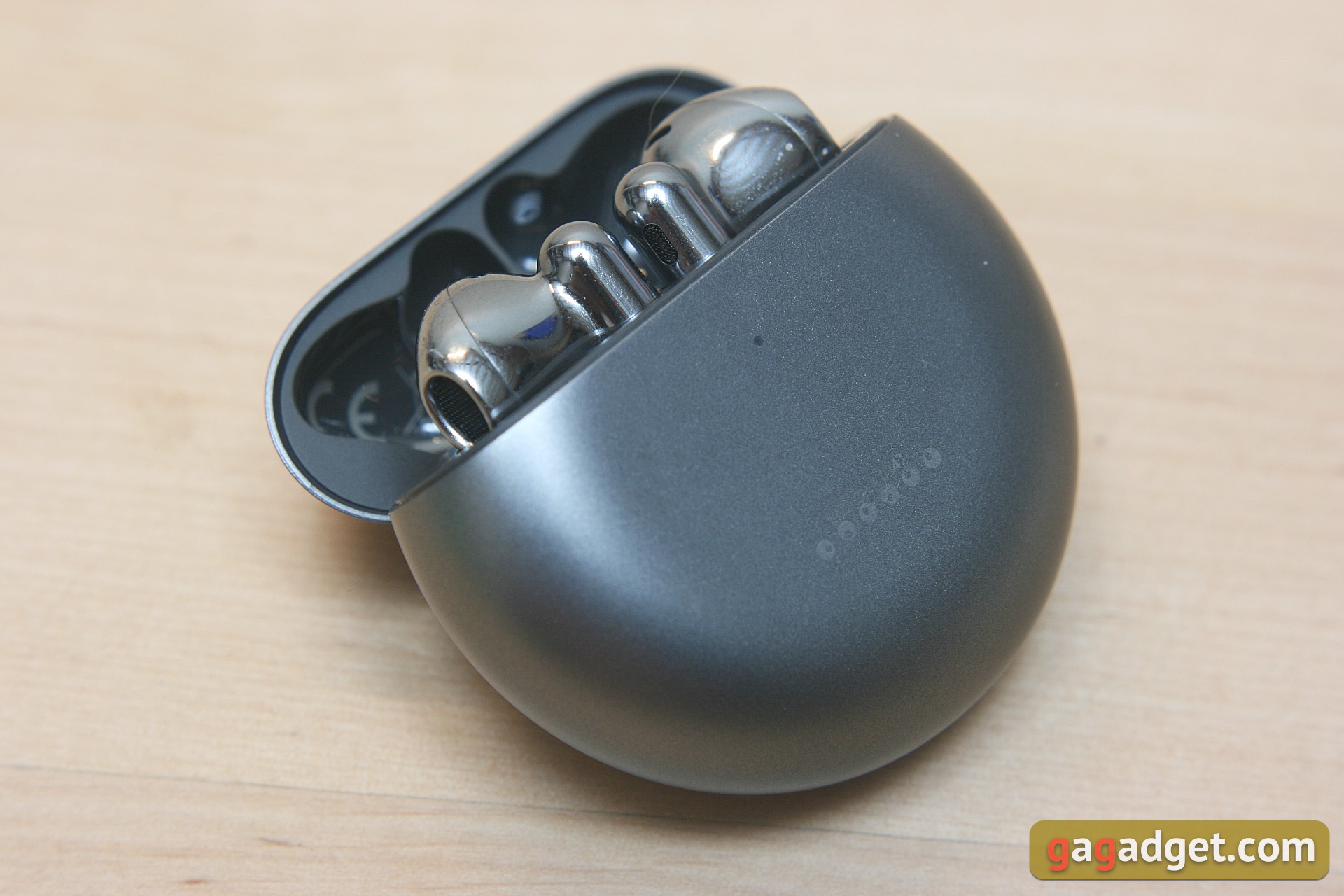 TWS- słuchawki z aktywną redukcją szumu: Recenzja Huawei Freebuds 4-47 TWS- słuchawki z aktywną redukcją szumu: Recenzja Huawei Freebuds 4-47
