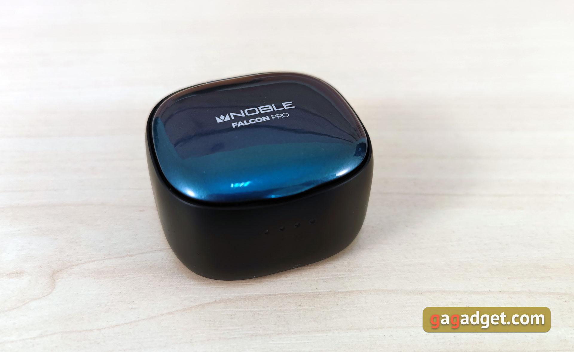 Recenzja Noble Audio Falcon Pro: przytulny dźwięk bezprzewodowy-14 Recenzja Noble Audio Falcon Pro: przytulny dźwięk bezprzewodowy-14