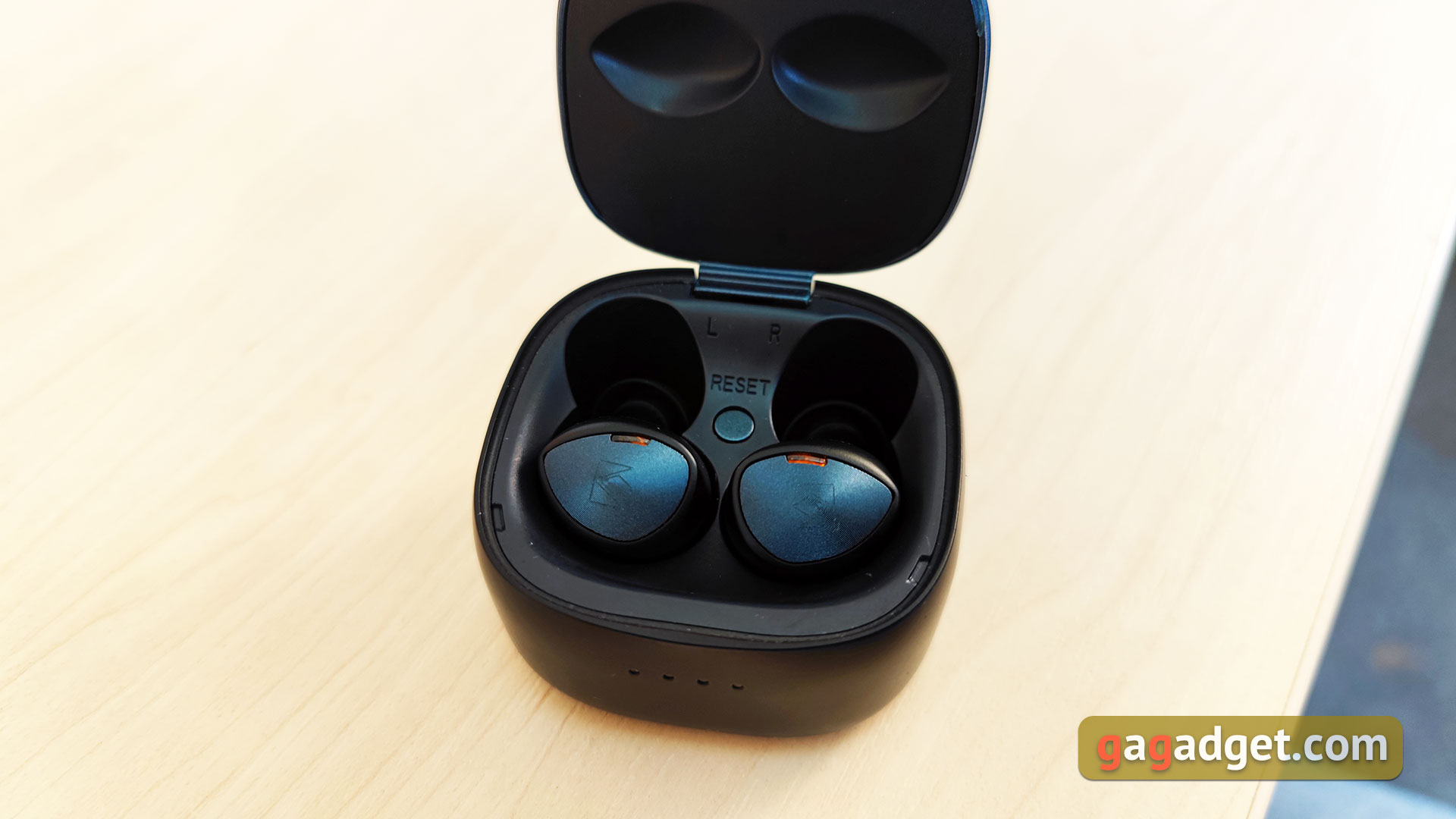 Recenzja Noble Audio Falcon Pro: przytulny dźwięk bezprzewodowy-39 Recenzja Noble Audio Falcon Pro: przytulny dźwięk bezprzewodowy-39