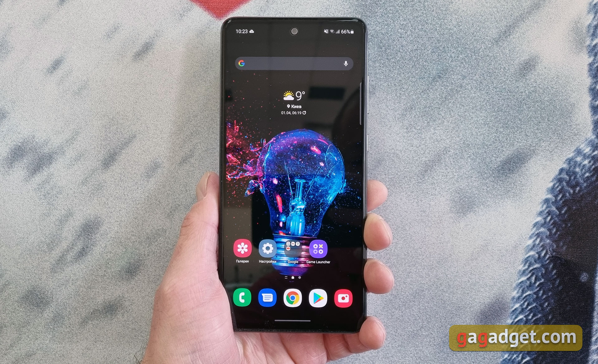 Recenzja Samsung Galaxy A72 i Galaxy A52: klasa średnia z flagowymi cechami-3 Recenzja Samsung Galaxy A72 i Galaxy A52: klasa średnia z flagowymi cechami-3