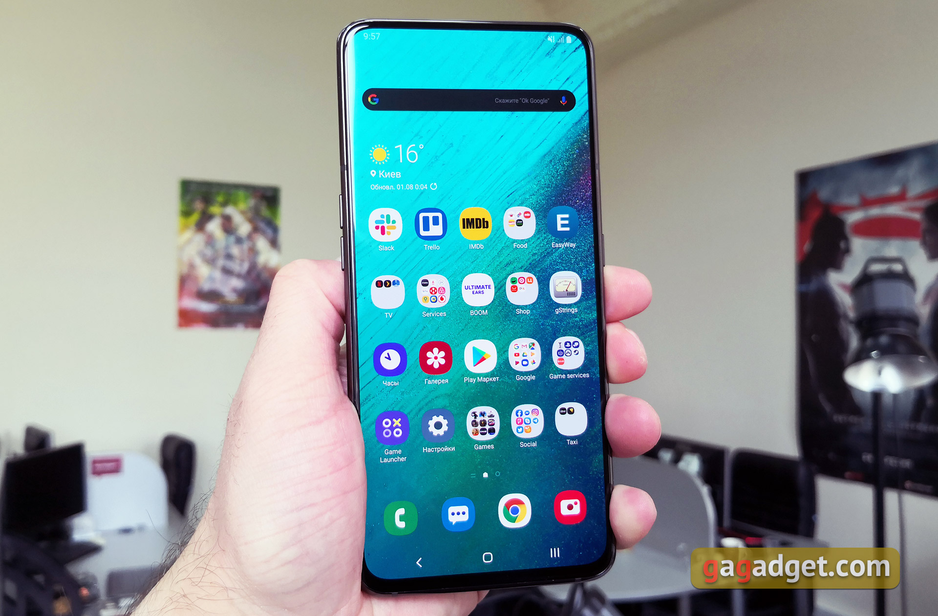 Recenzja Samsung Galaxy A80: smartfon eksperyment z obrotową kamerą i dużym wyświetlaczem Recenzja Samsung Galaxy A80: smartfon eksperyment z obrotową kamerą i dużym wyświetlaczem
