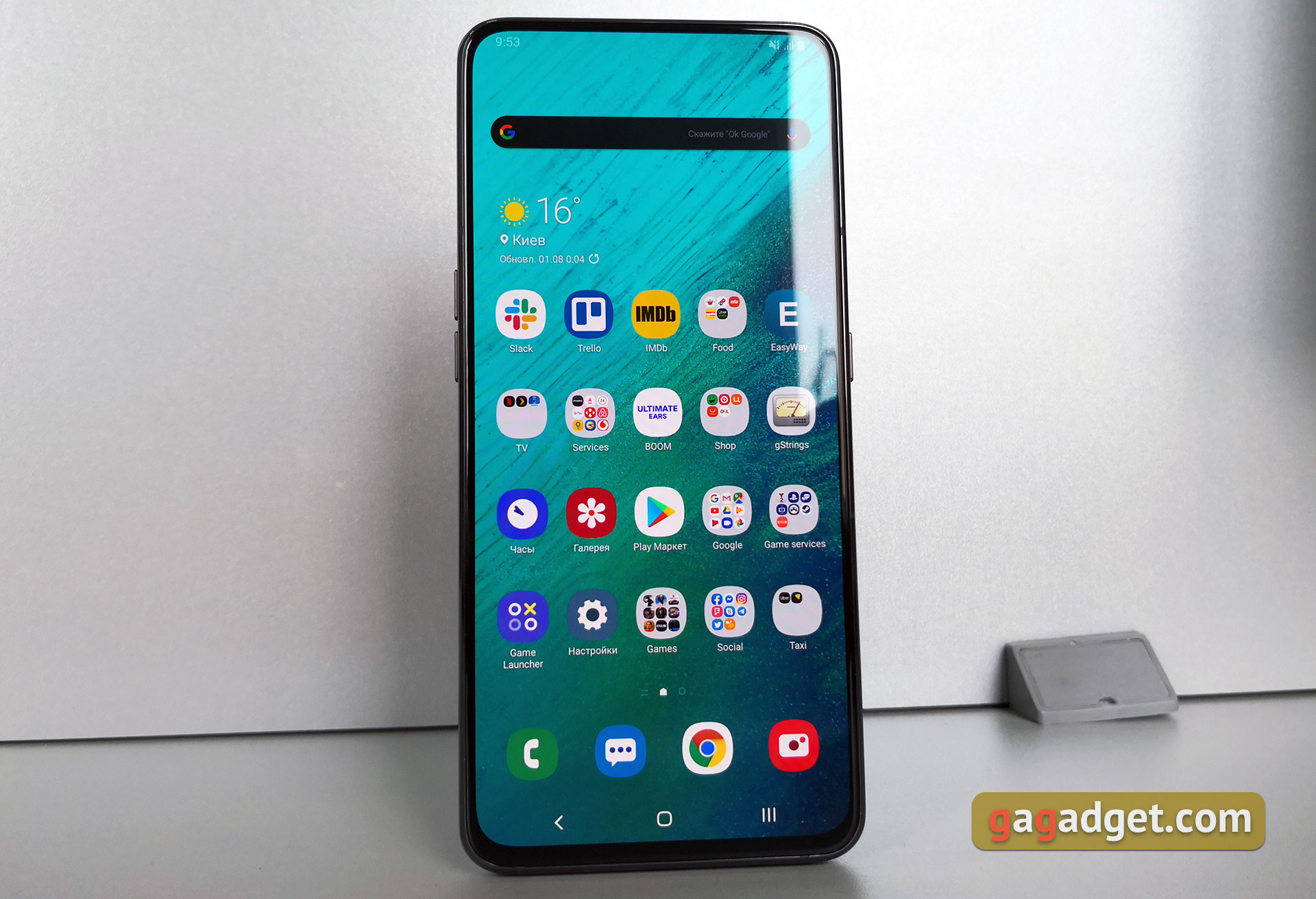 Recenzja Samsung Galaxy A80: smartfon eksperyment z obrotową kamerą i dużym wyświetlaczem-3 Recenzja Samsung Galaxy A80: smartfon eksperyment z obrotową kamerą i dużym wyświetlaczem-3