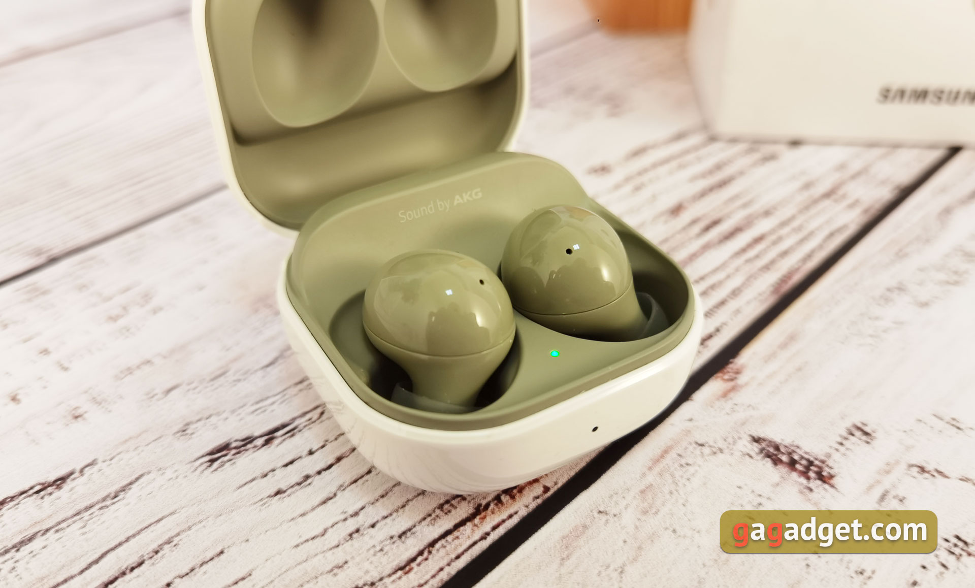 Recenzja Samsung Galaxy Buds2: miniaturowe słuchawki TWS z aktywną redukcją szumów-4 Recenzja Samsung Galaxy Buds2: miniaturowe słuchawki TWS z aktywną redukcją szumów-4