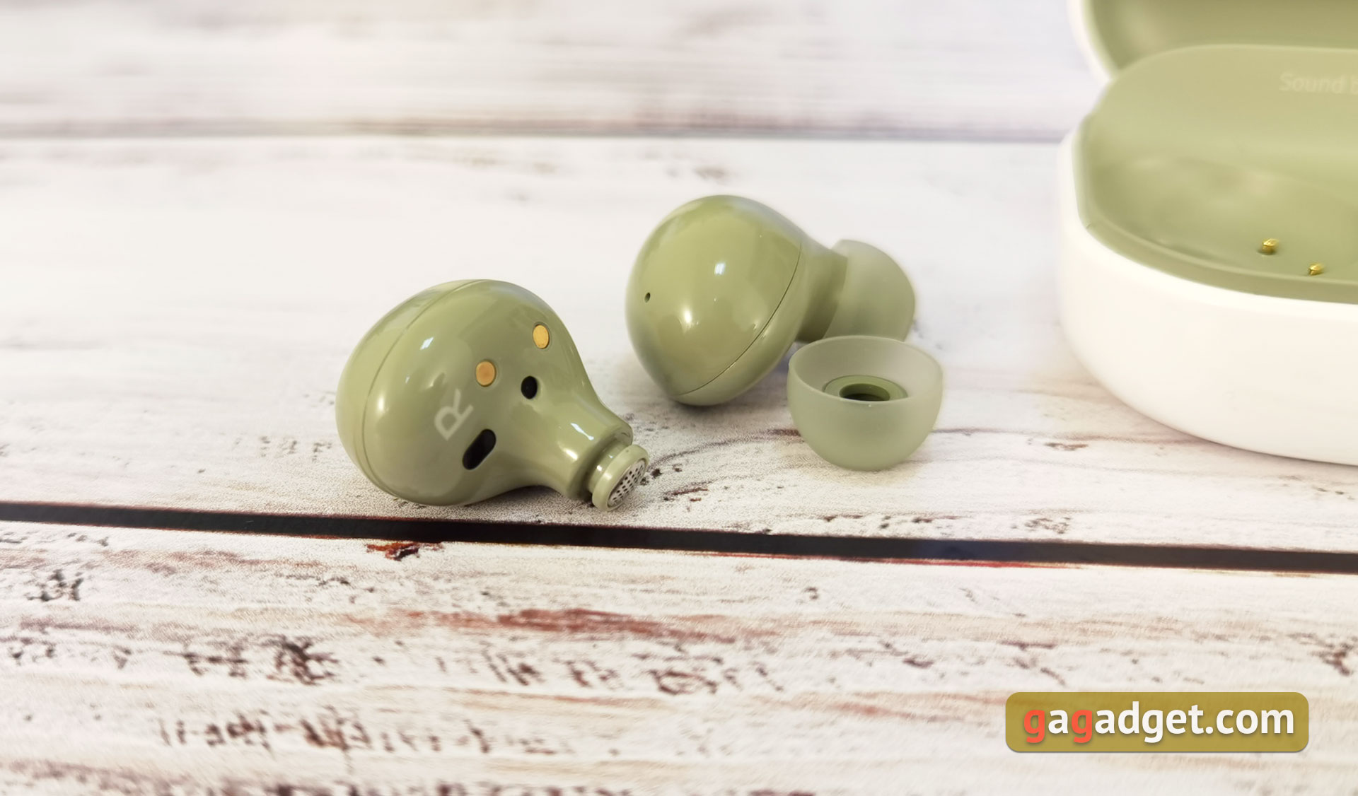 Recenzja Samsung Galaxy Buds2: miniaturowe słuchawki TWS z aktywną redukcją szumów-8 Recenzja Samsung Galaxy Buds2: miniaturowe słuchawki TWS z aktywną redukcją szumów-8